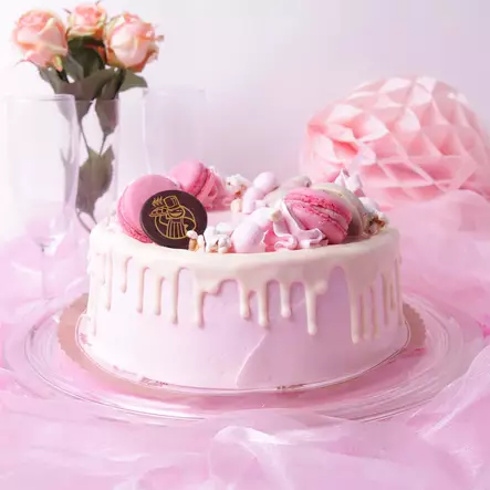 BABY GIRL-KAKKU 10HLÖ - Erikoiskakut - 8339 - 1